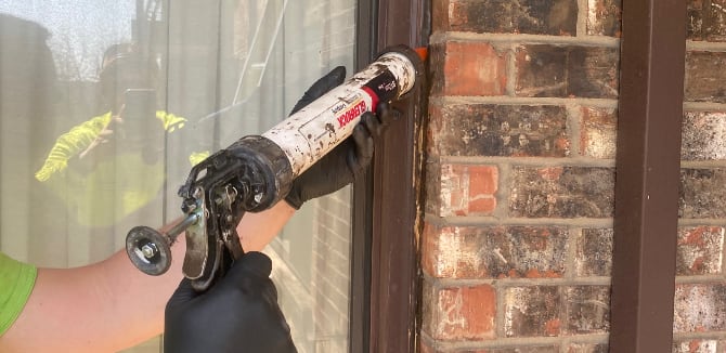 Exterior Window Caulk